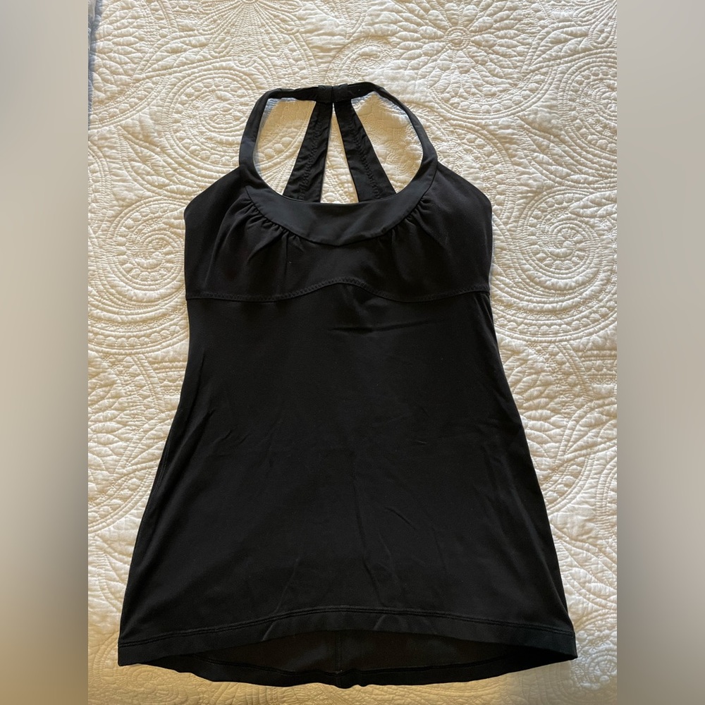 lululemon top with adjustable built in bra